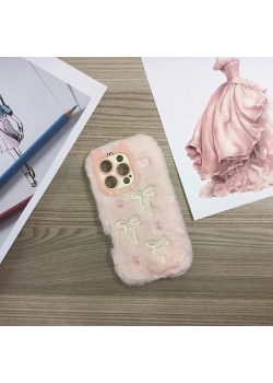 iPhone 16 Pro Telefon Kılıfı | Peluş Tasarımıyla Şıklık ve Koruma - Tek Ebat
